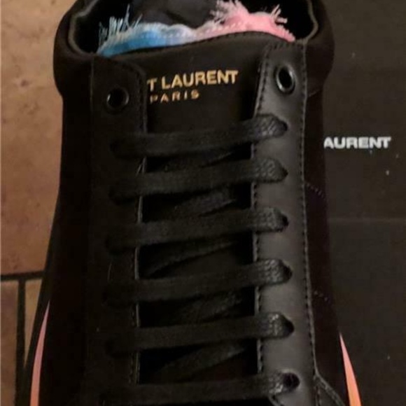 Saint Laurent Ombre Low-Top Leather Sneakers - Picture 2 of 6